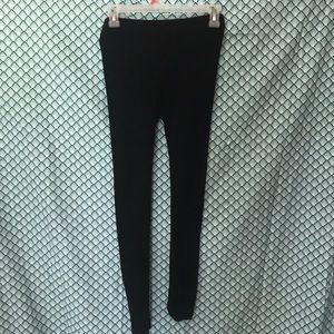 Black textures children’s leggings